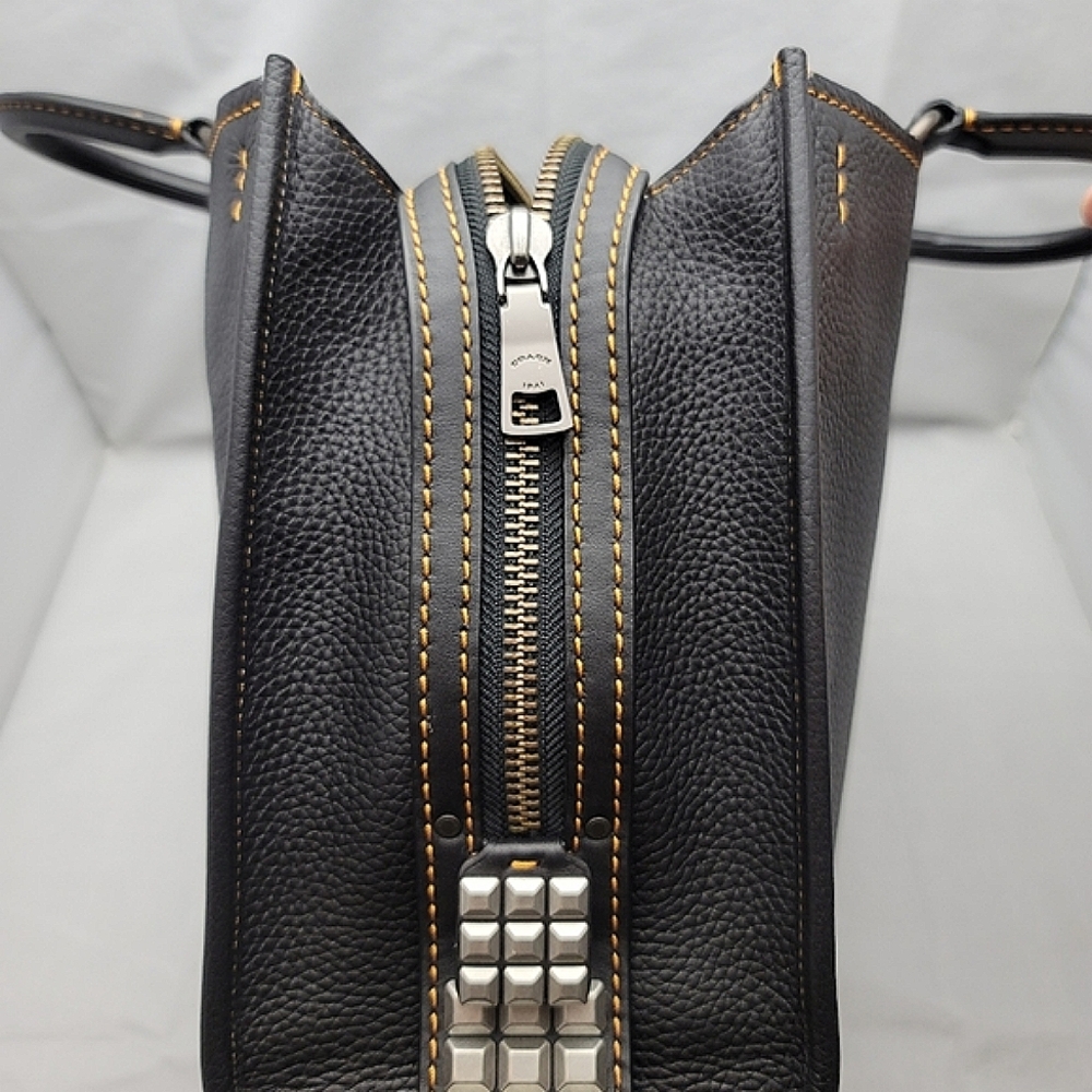 Coach Pyramid Eye Rogue - Picture 9 of 16